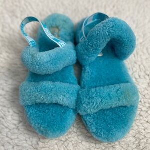 UGG Women's Shoes Sandals Oh Yeah Plushy Soft Slide Slippers Sz 5 Cozy Comfy